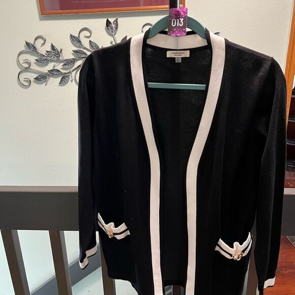 New Milano Black, White with Gold Accents on 2 Pockets Sweater #MC013 - Picture 7 of 7